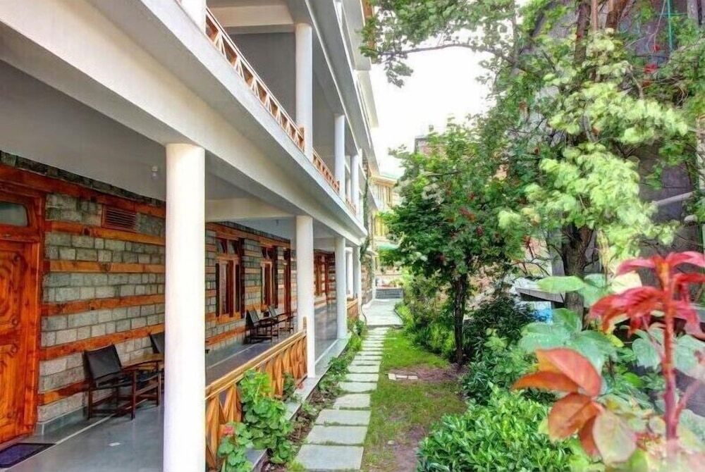 Манали: Dragon Inn Manali