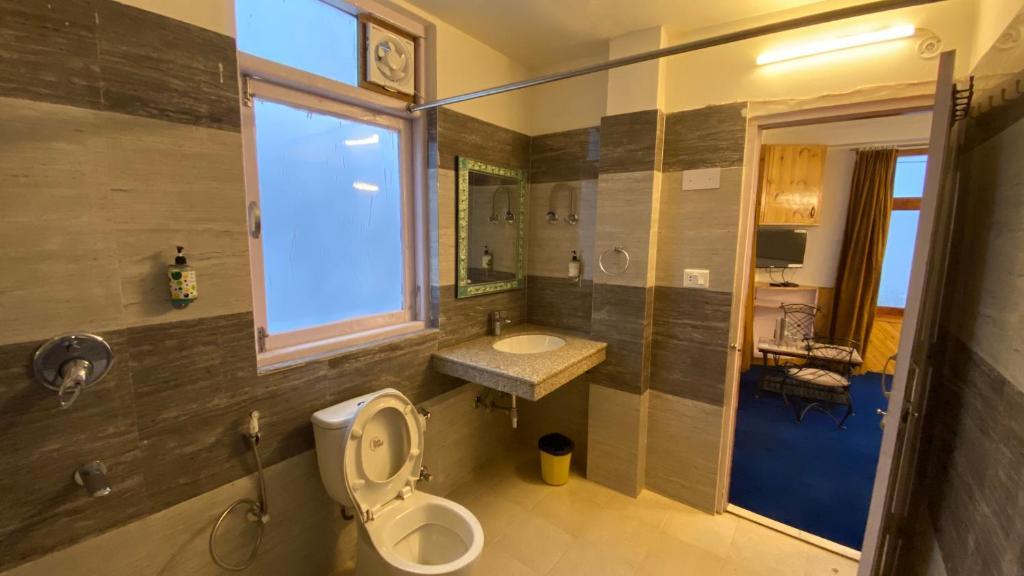 Манали: Hotel Shubh Dev