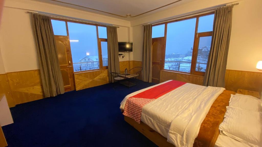 Манали: Hotel Shubh Dev