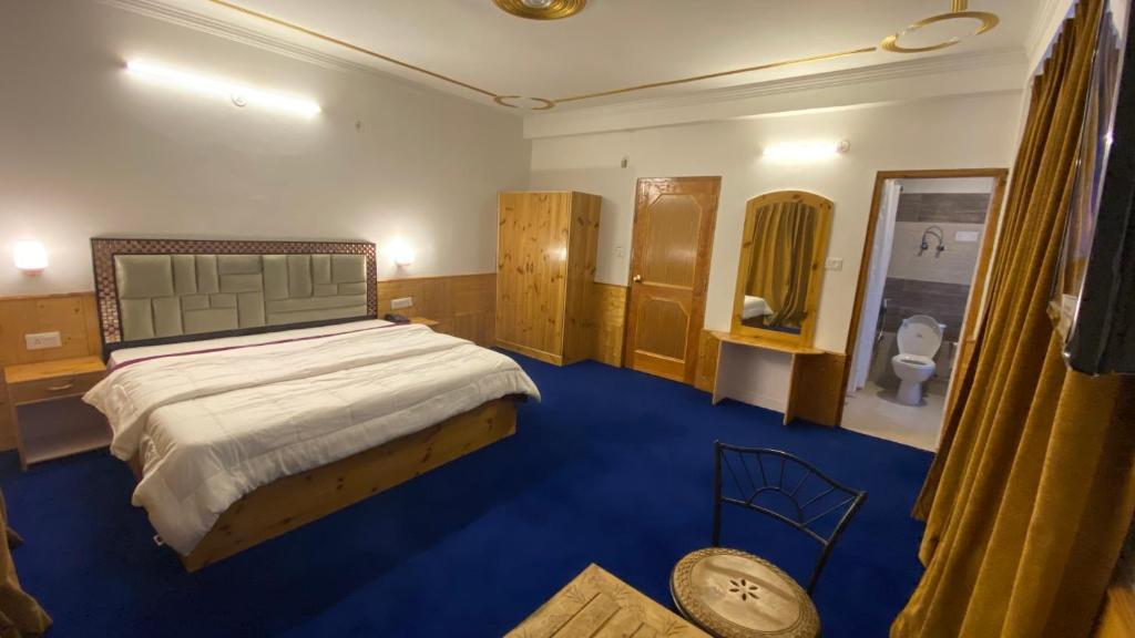 Манали: Hotel Shubh Dev