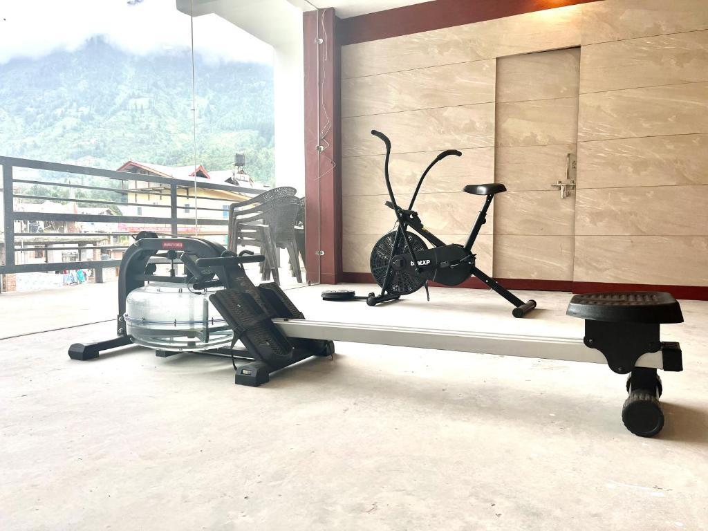 Манали: Vista Hill Resort- Centrally Heated & Air Cooled Resort, Manali