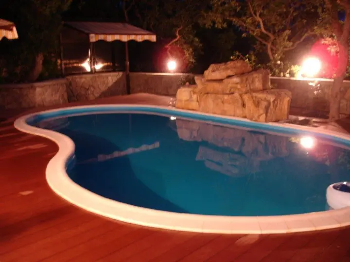 Береговое (Ялта): Azure Marina
