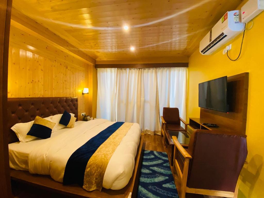 Манали: Hotel Gingar, Near Mall Road Manali