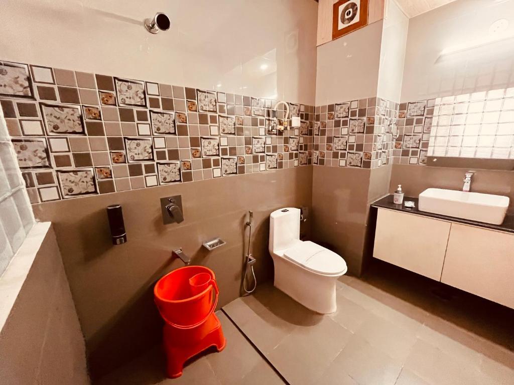 Манали: New Vistas Inn - Five Star Luxury Hotel Near Mall Road Manali