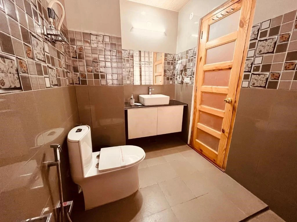 Манали: New Vistas Inn - Five Star Luxury Hotel Near Mall Road Manali