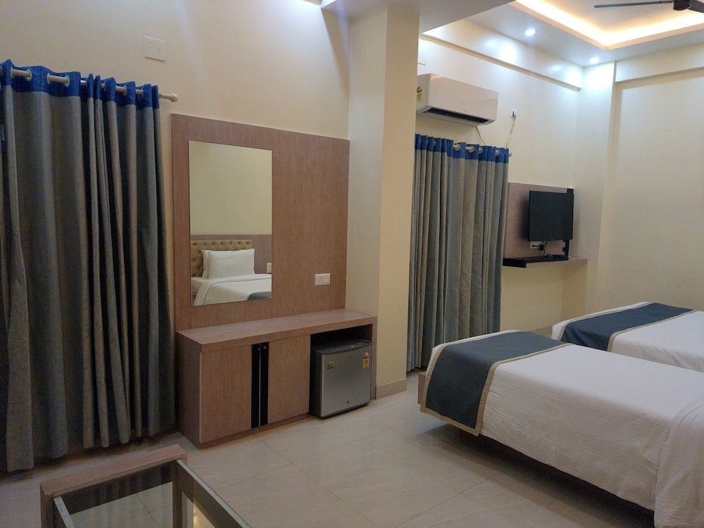 Дигха: Regenta Inn Digha by Royal Orchid Hotels Limited.