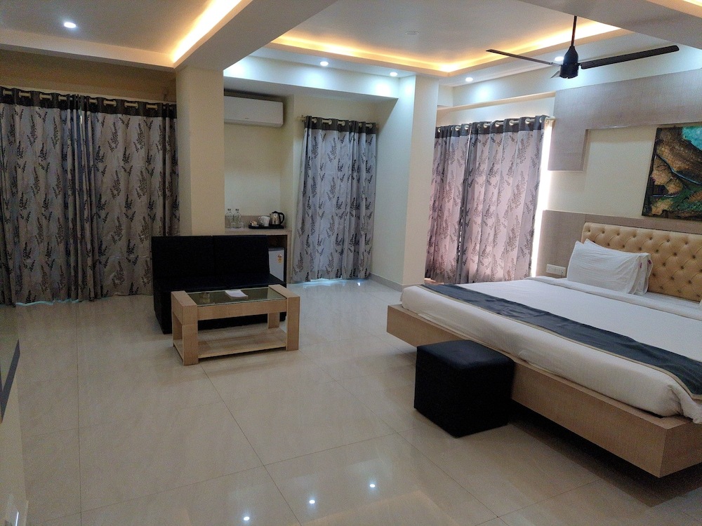Дигха: Regenta Inn Digha by Royal Orchid Hotels Limited.