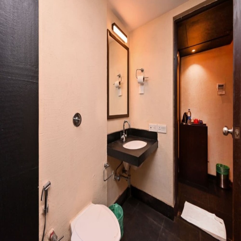 Мумбаи: The Legend Hotel