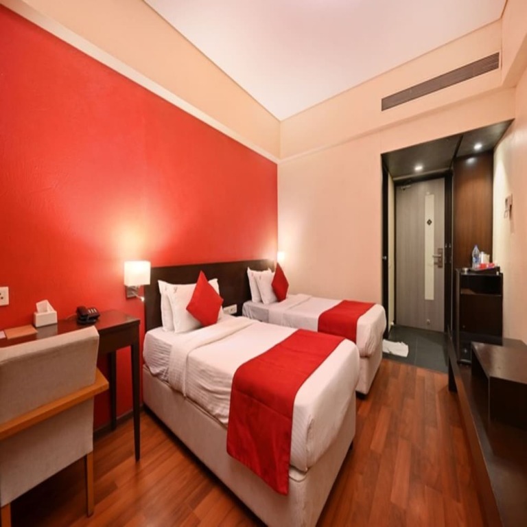 Мумбаи: The Legend Hotel