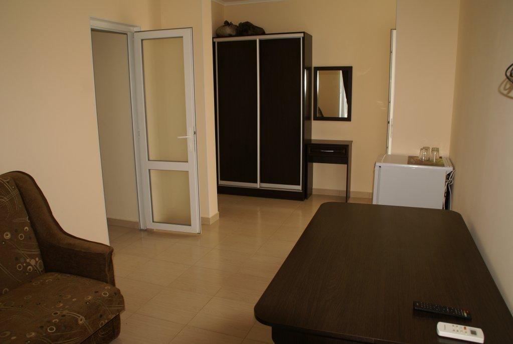 carousel image 3