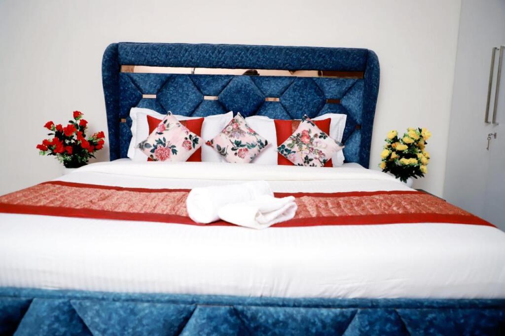 3bhk,Fortune Home E-28 2b Saket Near Max Hospital — фото 4
