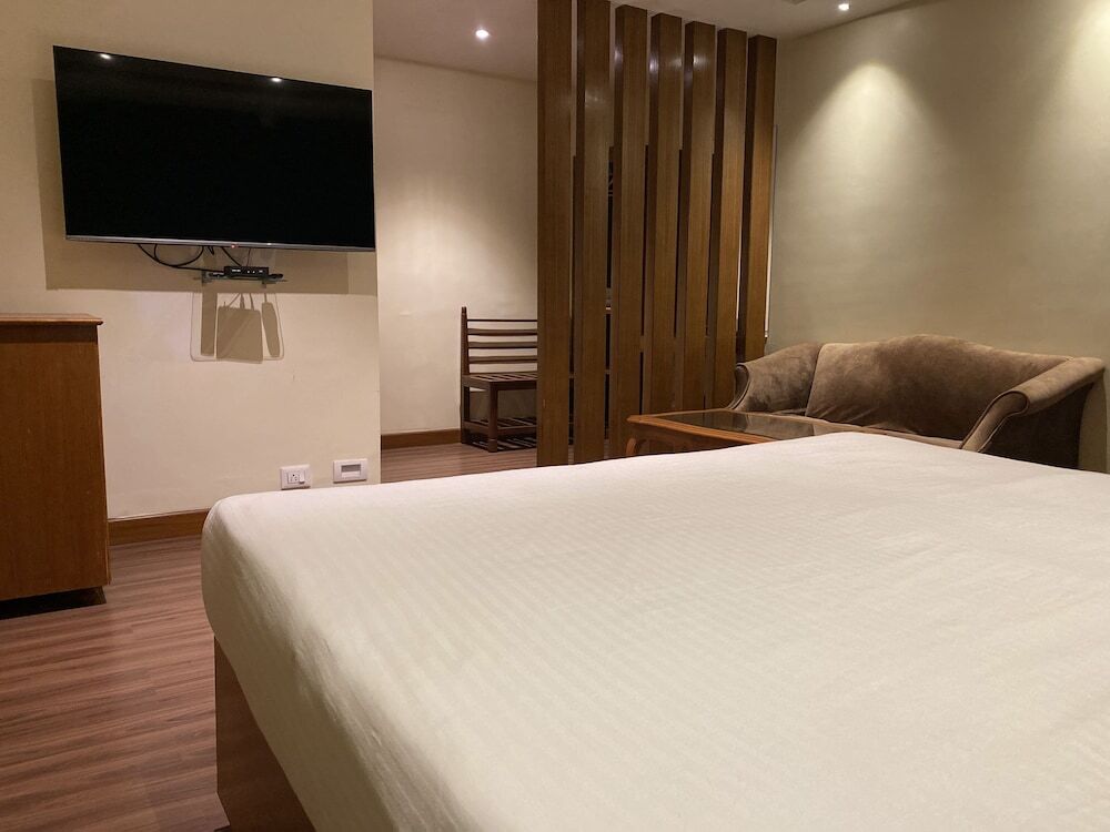 Ути: Hotel Glanton Manor