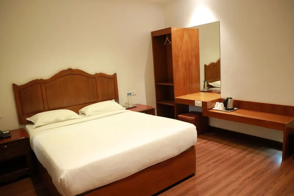 Ути: Hotel Glanton Manor