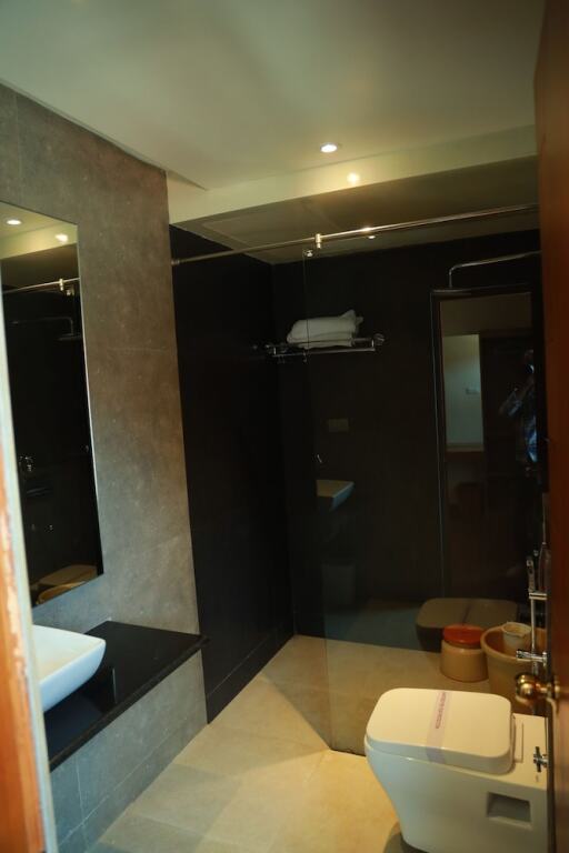 Ути: Hotel Glanton Manor