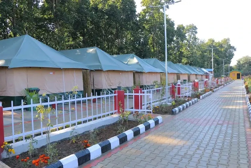 Прем-Нагар: Vo Sanjeevni Tent & Resorts
