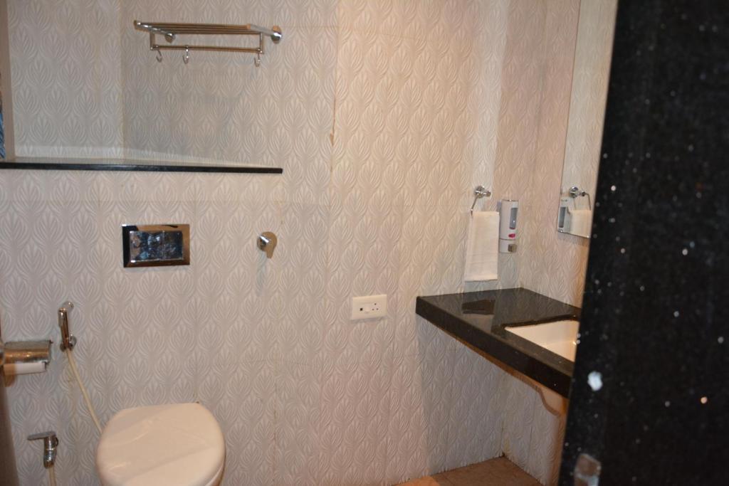 Райпур: Tgn Suites - Hotel