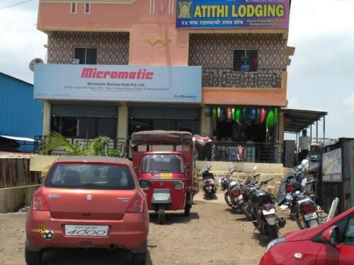 Чакан: Hotel Atithi Lodge Chakan