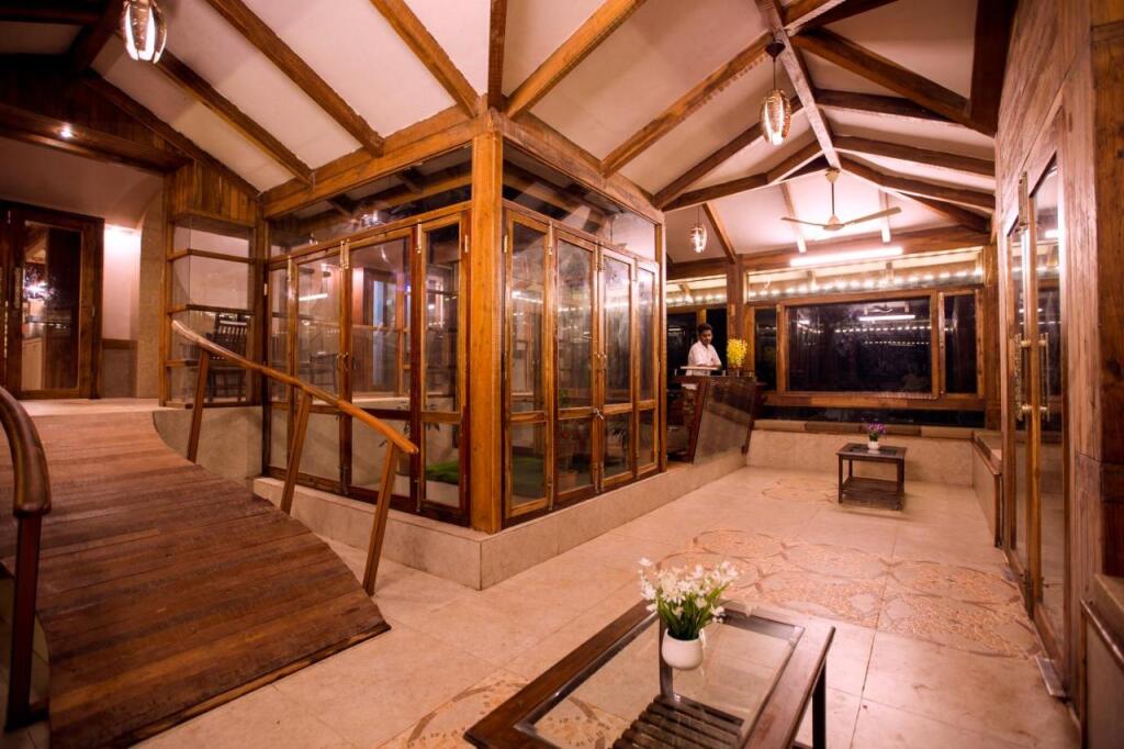 carousel image 1