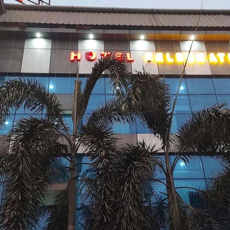 Рудрапур: Hotel Celebration