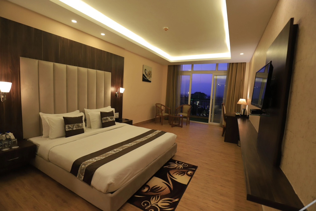 Шахджаханпур: Manohar Villas