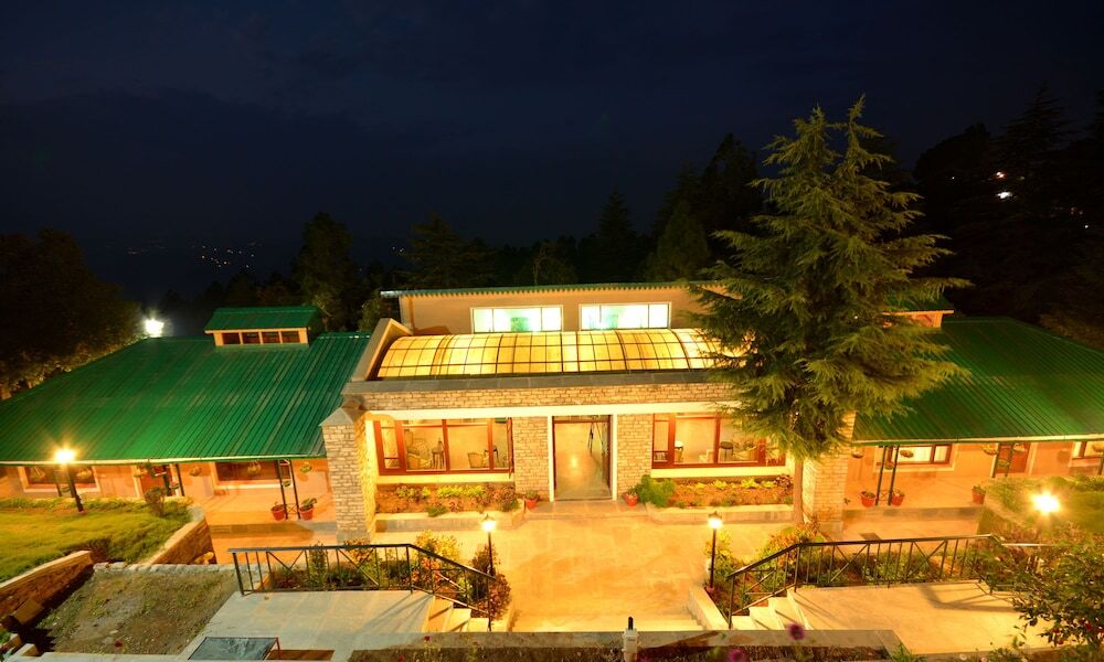 Сукха: BluSalzz Escapade Anant Rasa, Shitlakhet - Ranikhet
