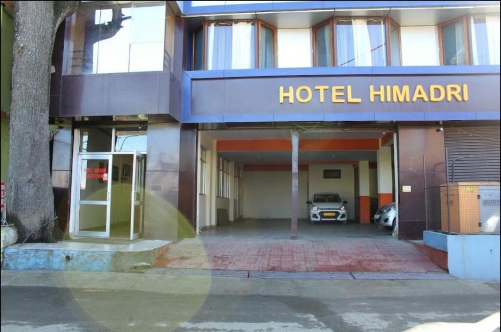 Сукха: Hotel Himadri