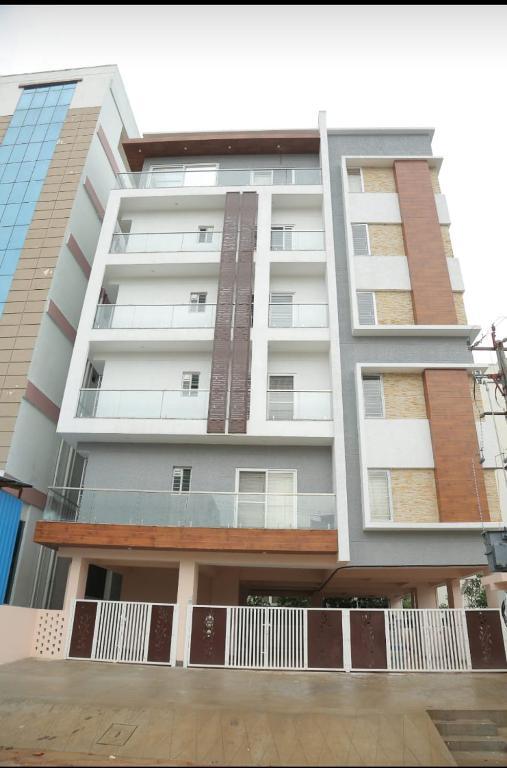 Тирупати: S V Home Stay