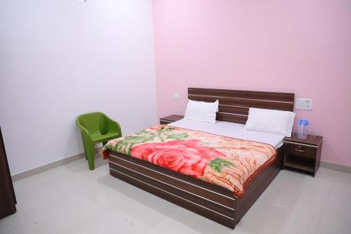 Вриндаван: Hari vilas bhawan