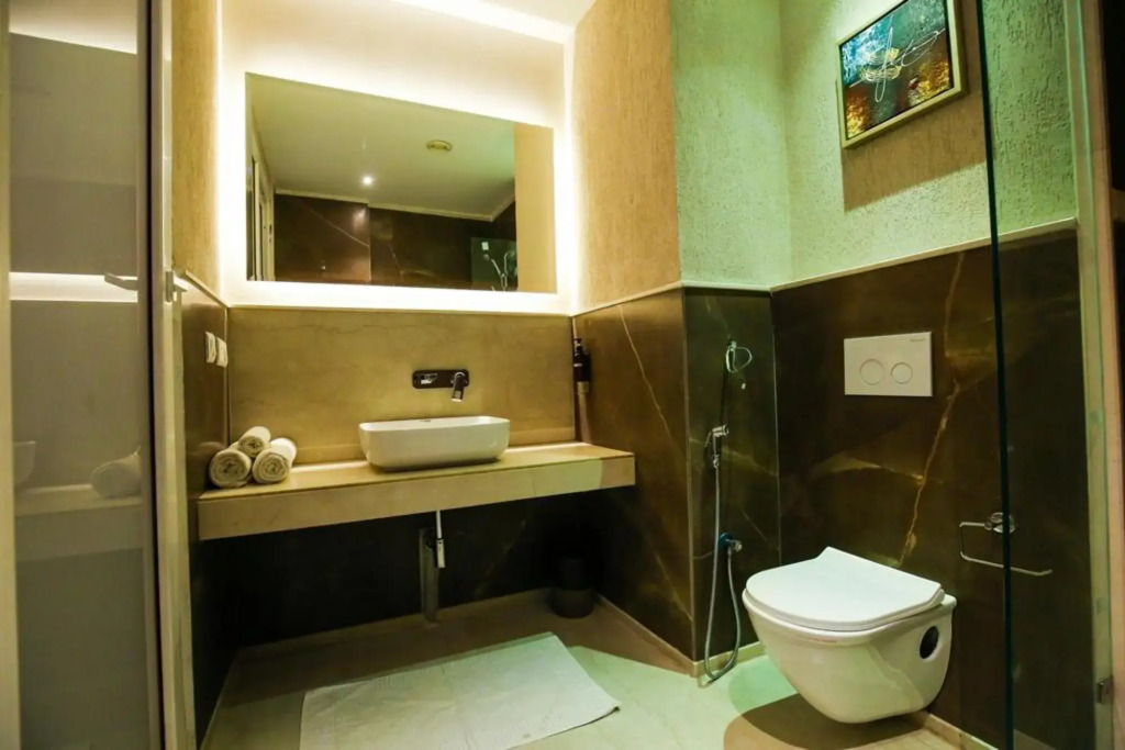 Зиракпур: Kaveri Hotel