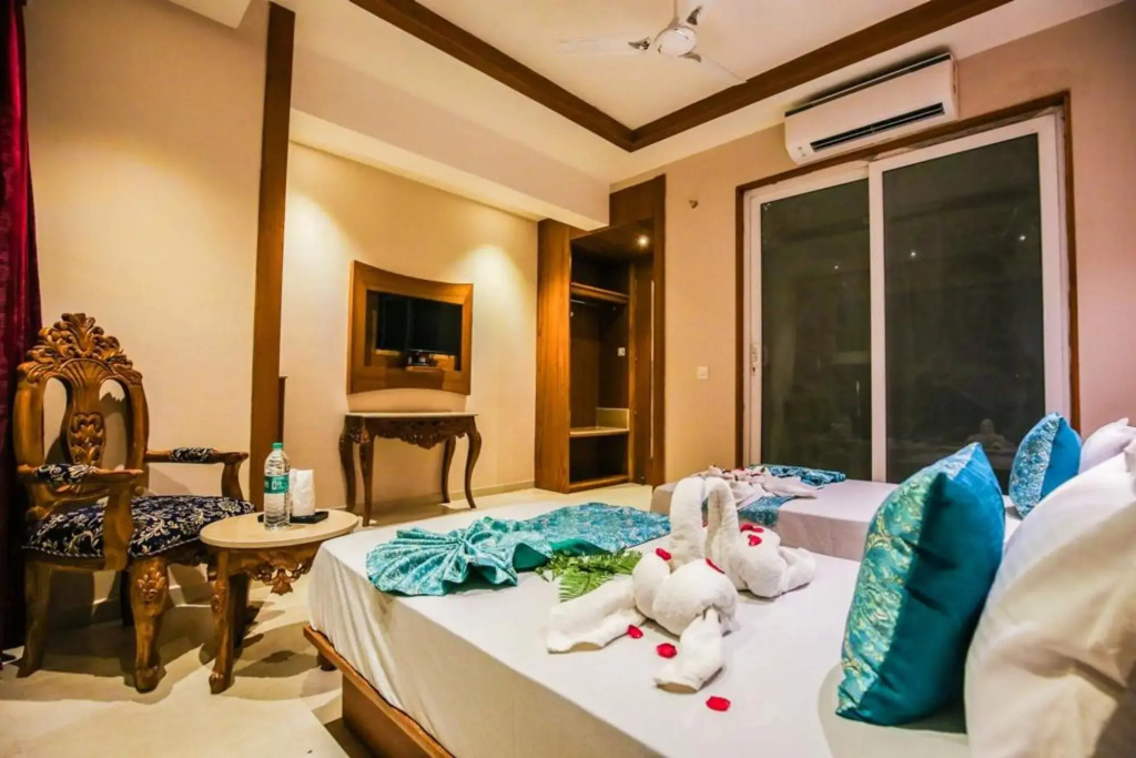 Зиракпур: Kaveri Hotel