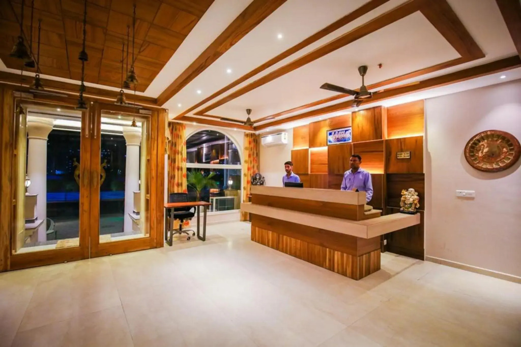 Зиракпур: Kaveri Hotel