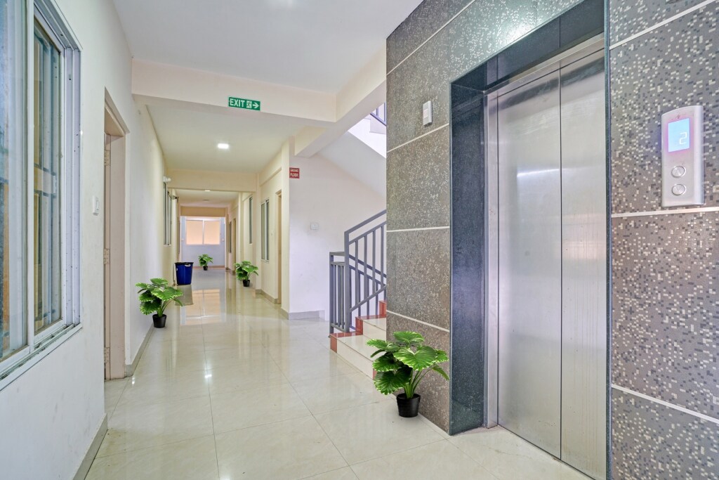 Эрамаллур: Oyo 90283 Majestic Abode