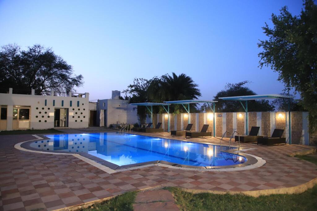 Фатехпур-Сикри: Kadamb Kunj Resort