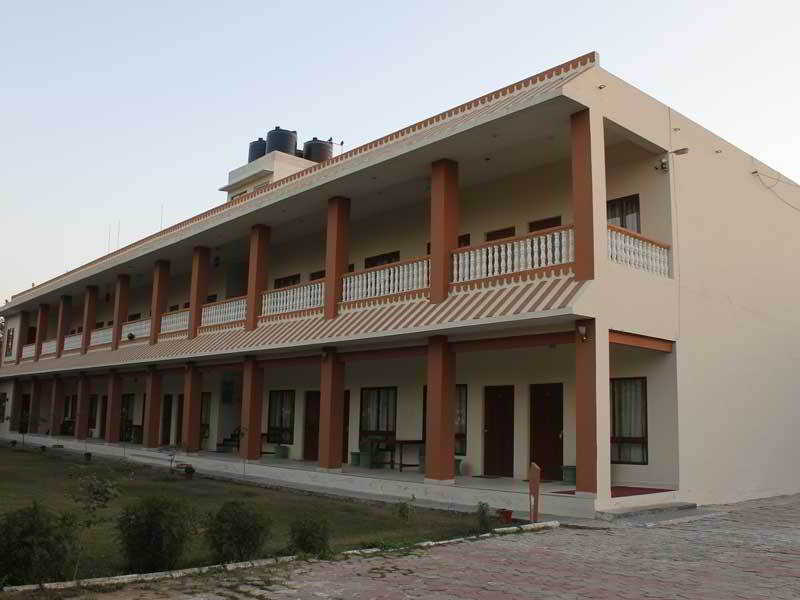 Фатехпур-Сикри: Kadamb Kunj Resort