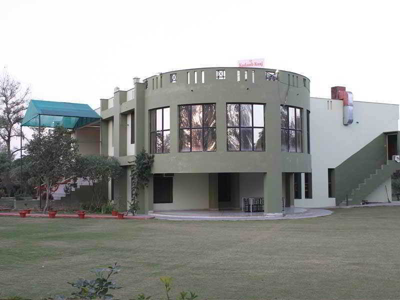 Фатехпур-Сикри: Kadamb Kunj Resort