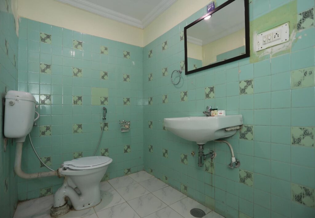 Горакхпур: Hotel Bobina