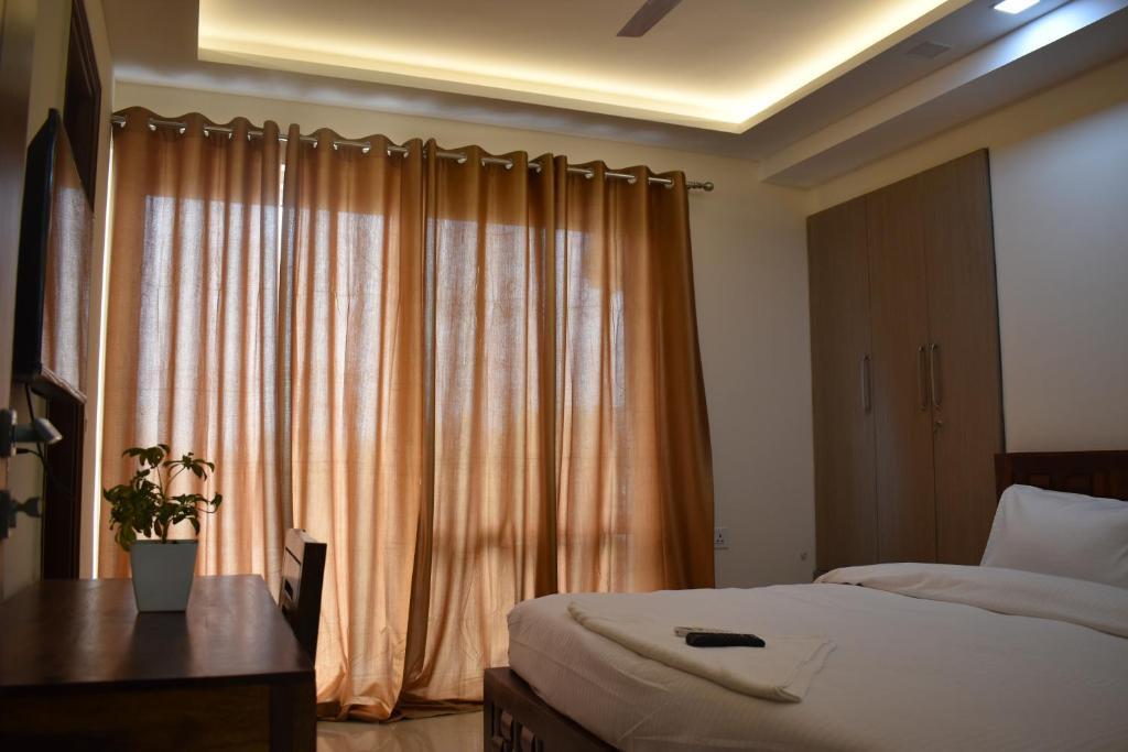 Гуруграм: Lime Tree Hotel Golf Course Extension Rd