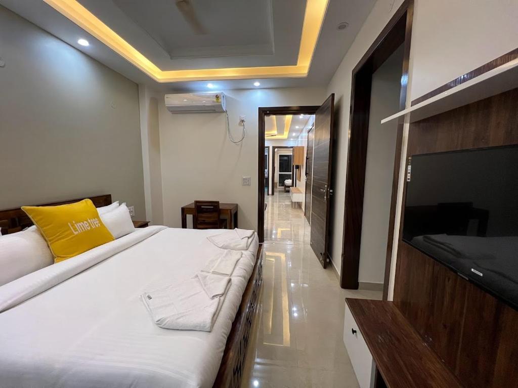Lime Tree Two Bhk Service Apartment Golf Course Road Gurgaon — фото 3