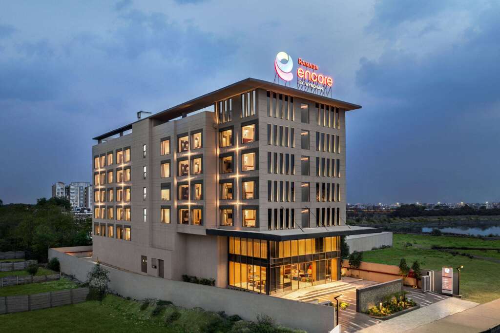 Индаур: Ramada Encore by Wyndham Indore Nipania
