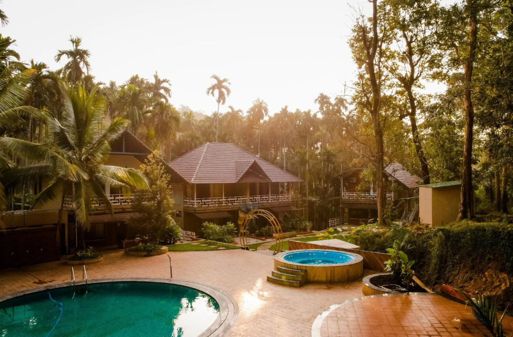 Лонда: Woodpecker Exotic Retreat & Spa