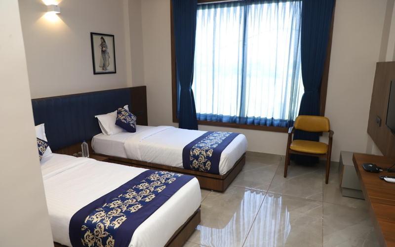 Мехсана: Hotel Maple Tree Inn