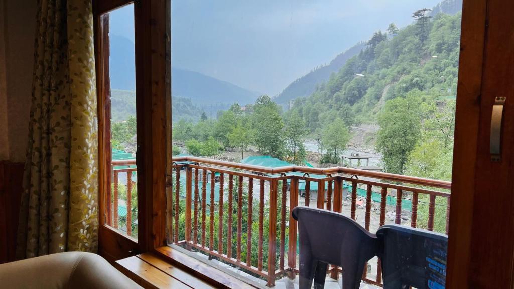 Манали: Himalyan River Resort-A Riverside Resort