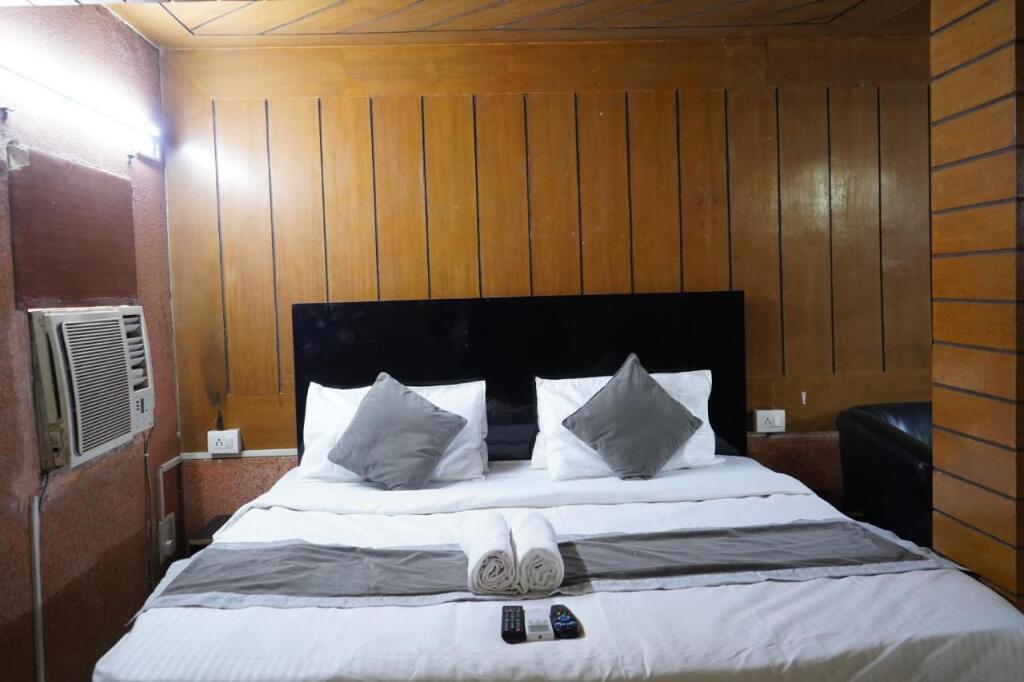 Нойда: Hotel Quadis Noida Sector 15