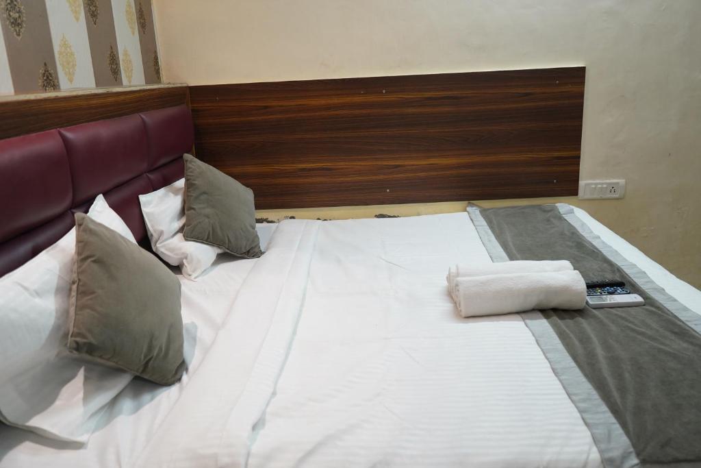 Нойда: Hotel Quadis Noida Sector 15