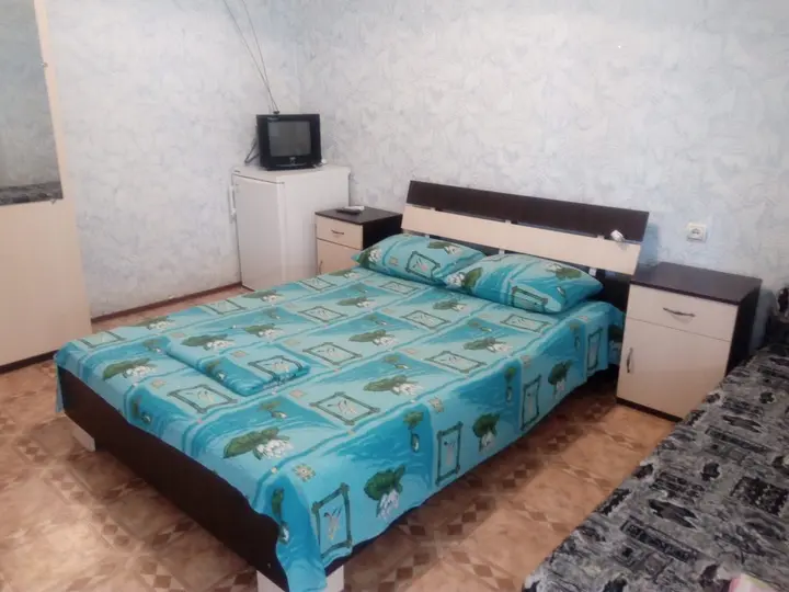 Судак: Guest House Edem