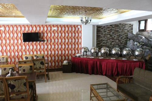 Шринагар: Hotel Riviera