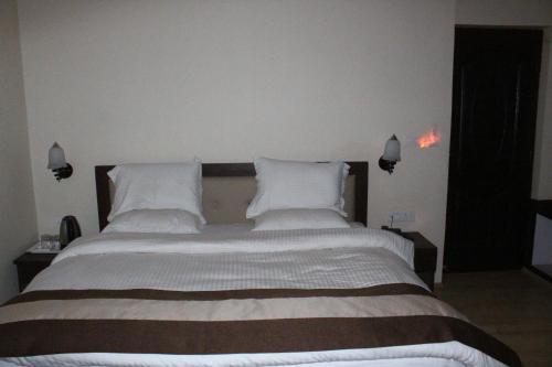 Шринагар: Hotel Riviera