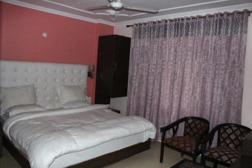 Шринагар: Hotel Riviera