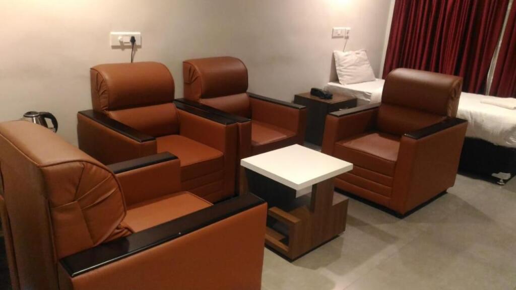 Тируванантапурам: FabHotel The South Gate