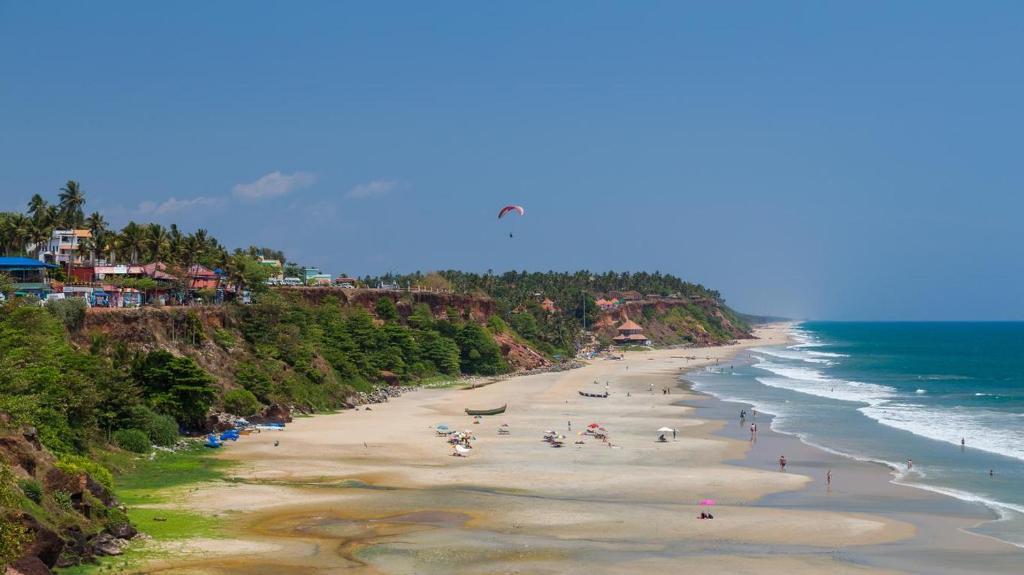 Варкала: Garden Bay Resort